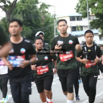 Runner Photo 3564700