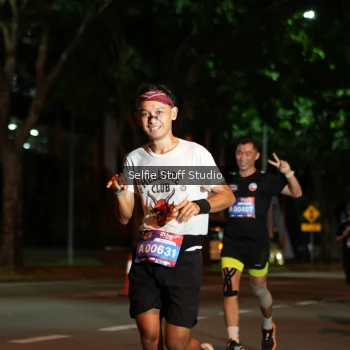 Runner Photo 3564701