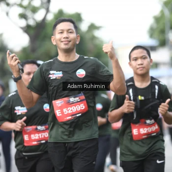 Runner Photo 3564705