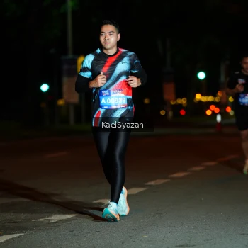 Runner Photo 3564749