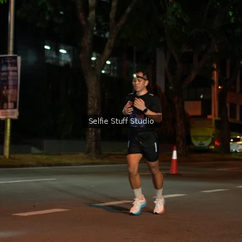 Runner Photo 3564770