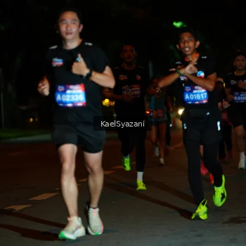 Runner Photo 3564773