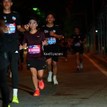 Runner Photo 3564793