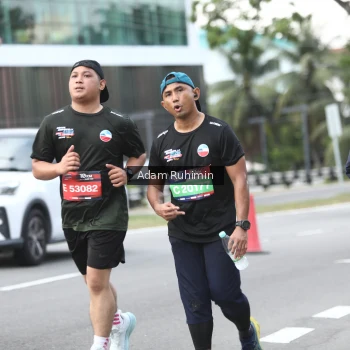 Runner Photo 3564803
