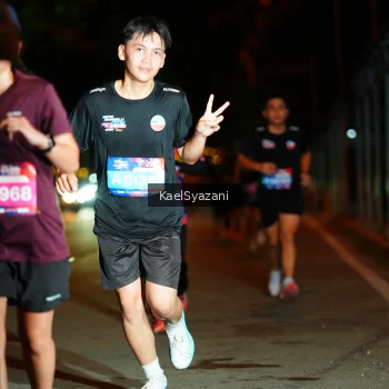 Runner Photo 3564821