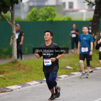 Runner Photo 3564834