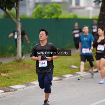 Runner Photo 3564863