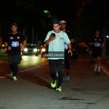 Runner Photo 3564913