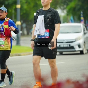 Runner Photo 3564917