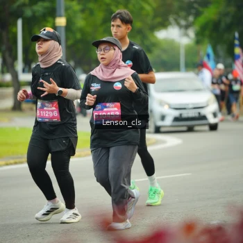 Runner Photo 3564921
