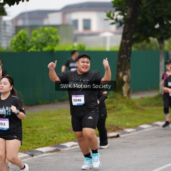 Runner Photo 3564935