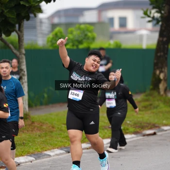 Runner Photo 3565009