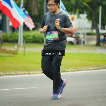 Runner Photo 3565018