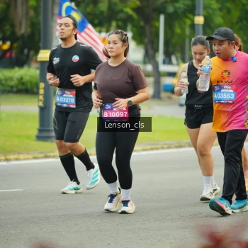 Runner Photo 3565110