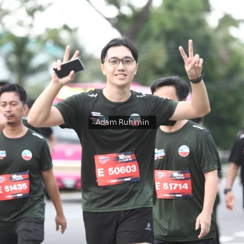 Runner Photo 3565113