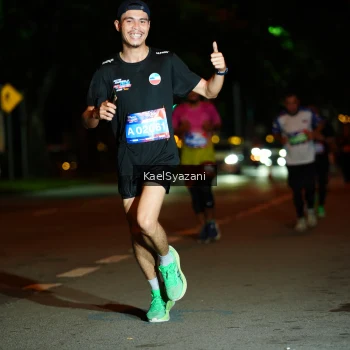 Runner Photo 3565129