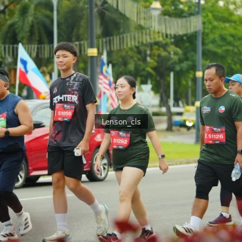 Runner Photo 3565140