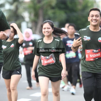 Runner Photo 3565270