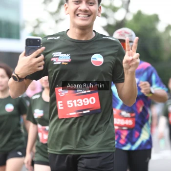 Runner Photo 3565295