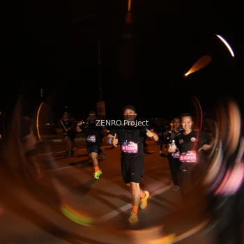 Runner Photo 3565346