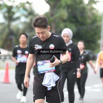 Runner Photo 3565347