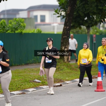 Runner Photo 3565353