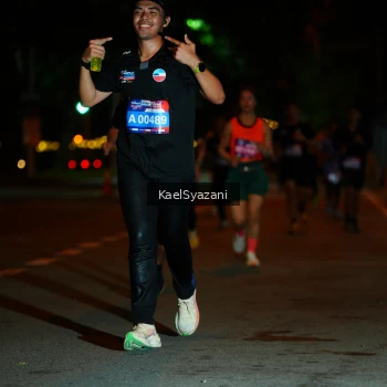 Runner Photo 3565397