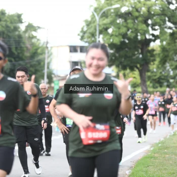 Runner Photo 3565495
