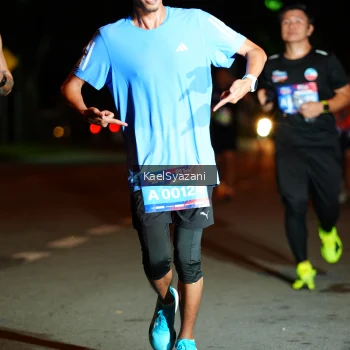 Runner Photo 3565524