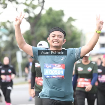 Runner Photo 3565673