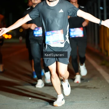 Runner Photo 3565721