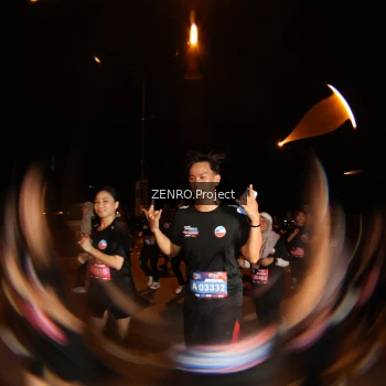 Runner Photo 3565744