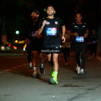 Runner Photo 3565767