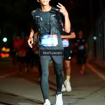 Runner Photo 3565786