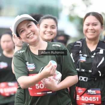 Runner Photo 3565792