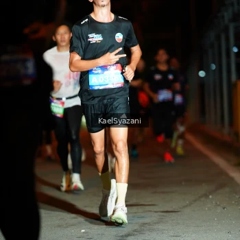 Runner Photo 3565825