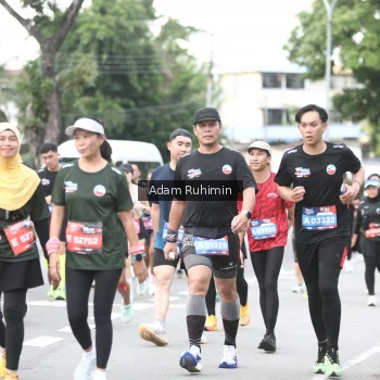 Runner Photo 3565846