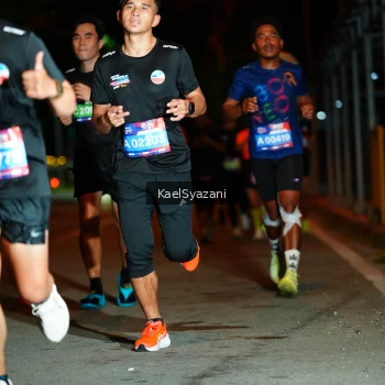 Runner Photo 3565848