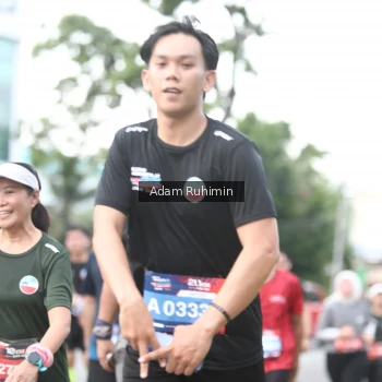 Runner Photo 3565875
