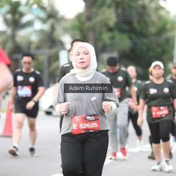 Runner Photo 3565882