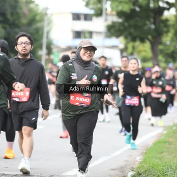 Runner Photo 3565893