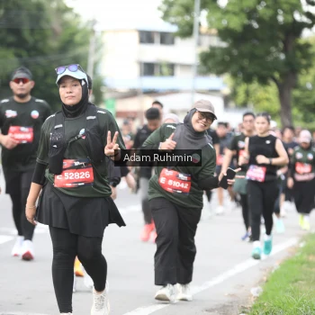 Runner Photo 3565899