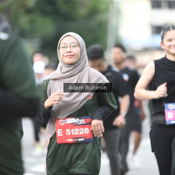 Runner Photo 3565906