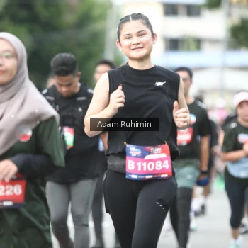 Runner Photo 3565907