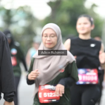 Runner Photo 3565913