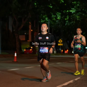 Runner Photo 3565914