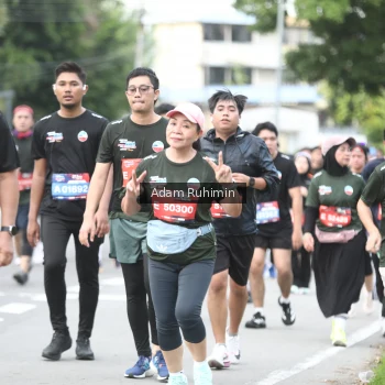Runner Photo 3565915