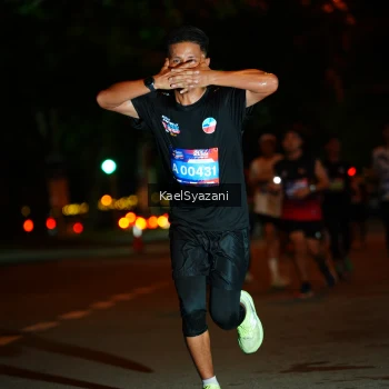 Runner Photo 3565925