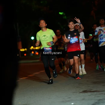 Runner Photo 3565931