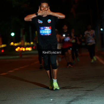 Runner Photo 3565936